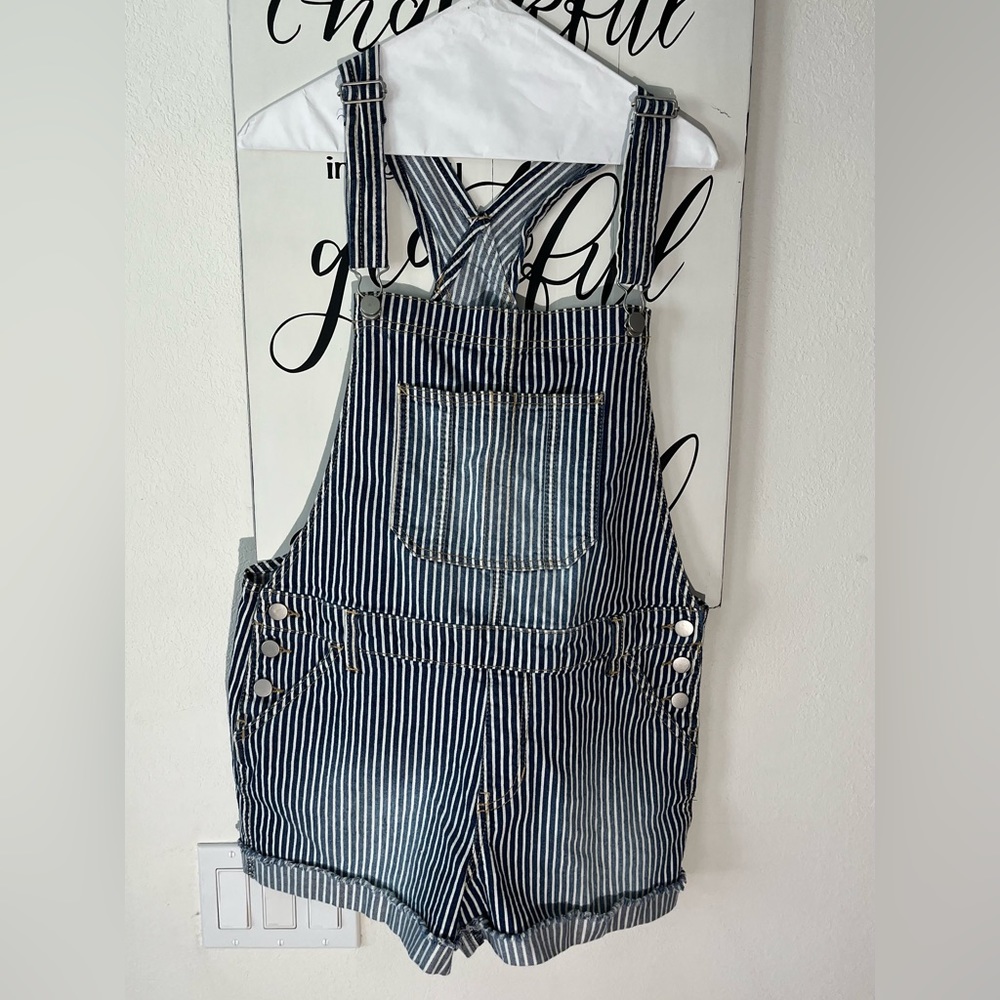 No Boundries Striped Overall Shorts Large 11-13